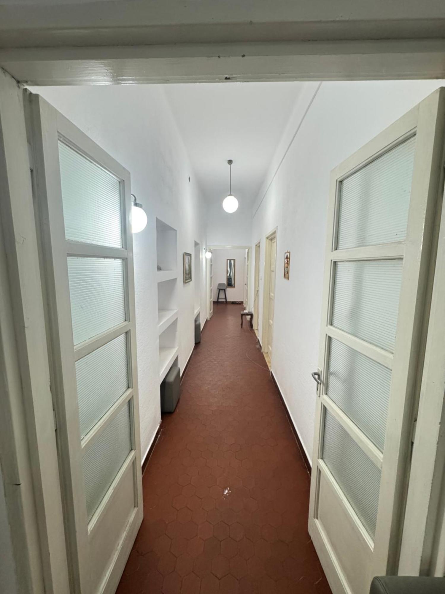 Vila 21 At Blloku Area Тирана Екстер'єр фото